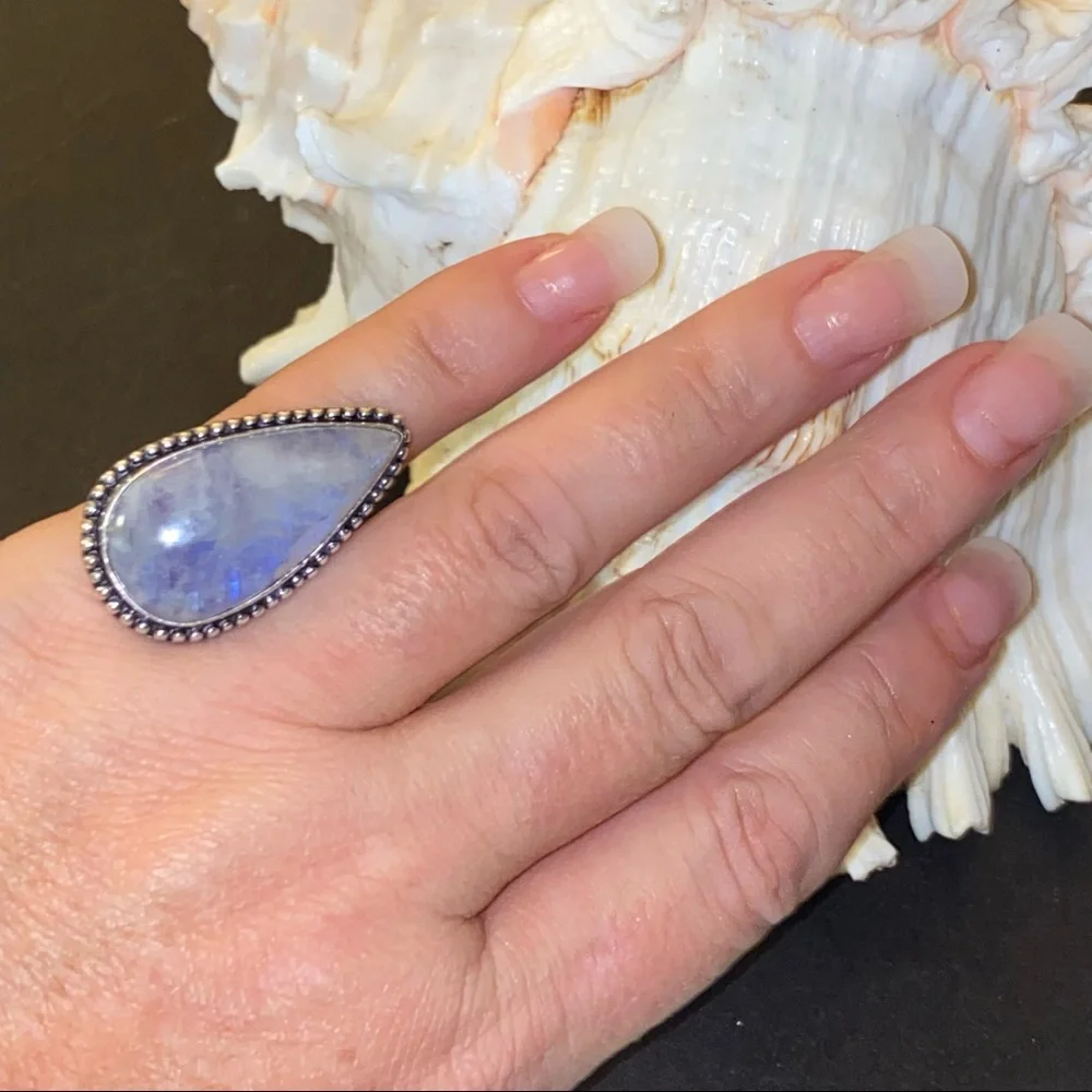 Rainbow Moonstone teardrop gemstone ring. - Picture 6 of 10